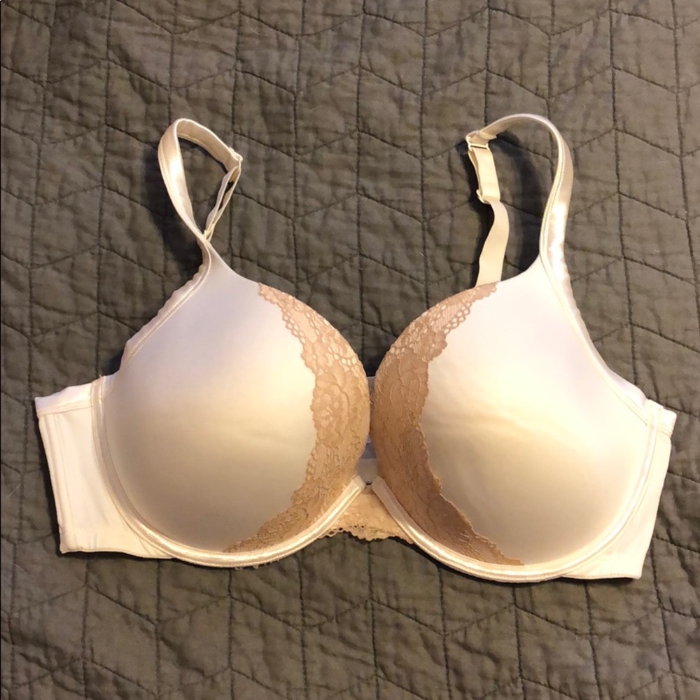 Lane Bryant Cacique bra